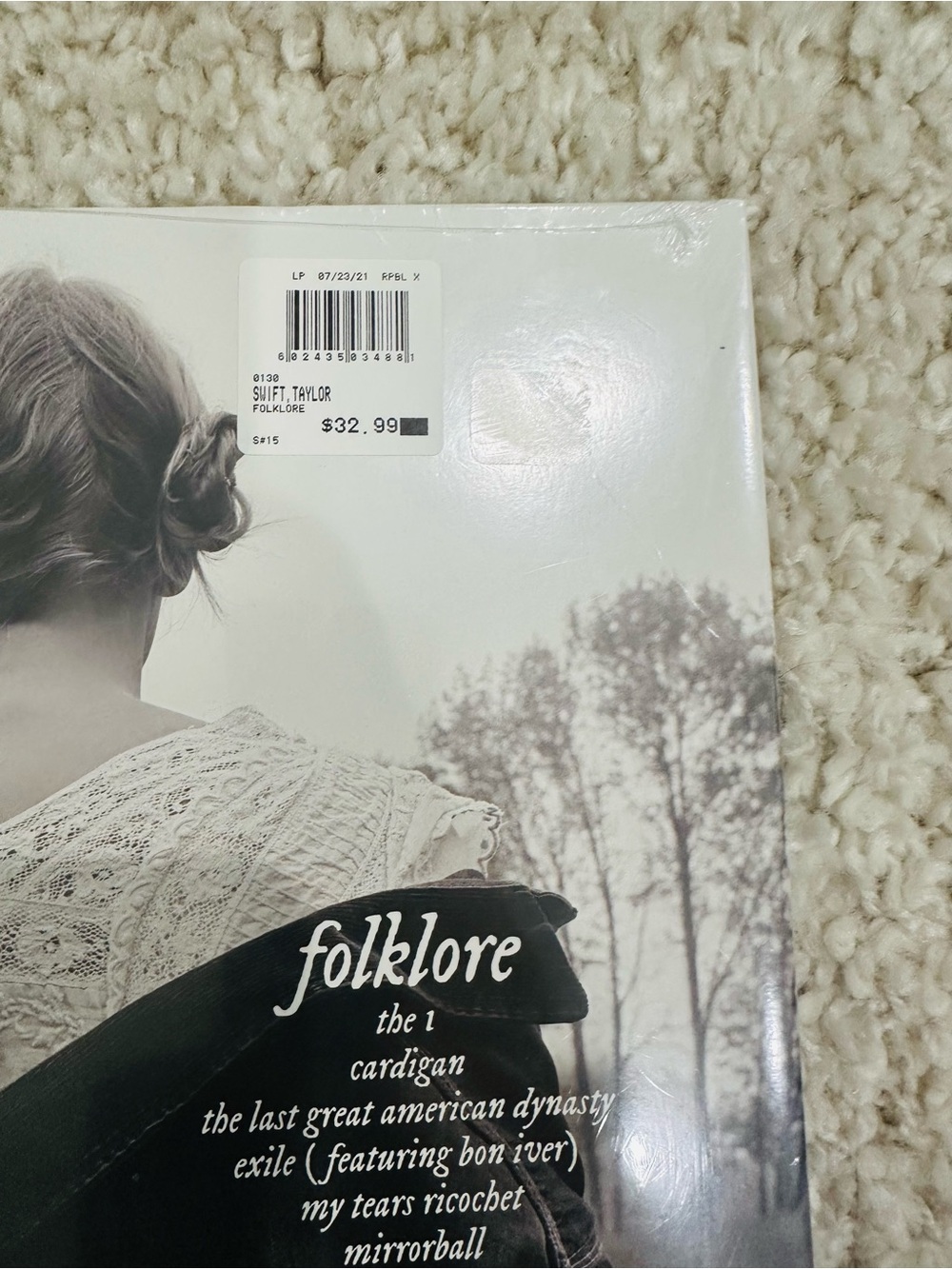 Taylor Swift Folklore Vinyl - w/ Cardigan single New - in plastic - Picture 5 of 5